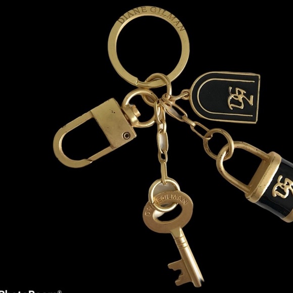 Vintage DG2 Purse Charms Keychain Black Gold Belt Chain Diane Gilman Key Lock - Picture 2 of 8